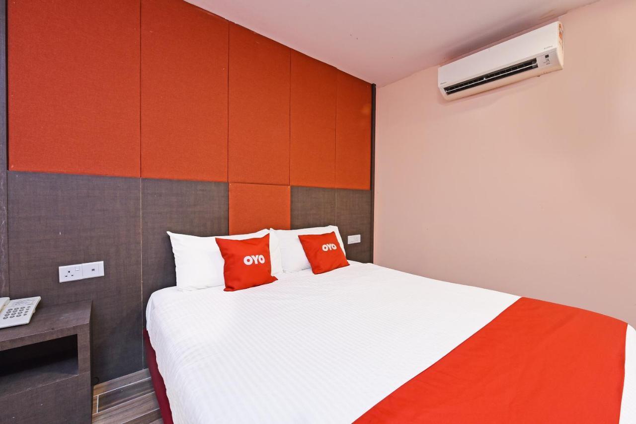 Capital O 90574 Glo 3* Kuala Lumpur
