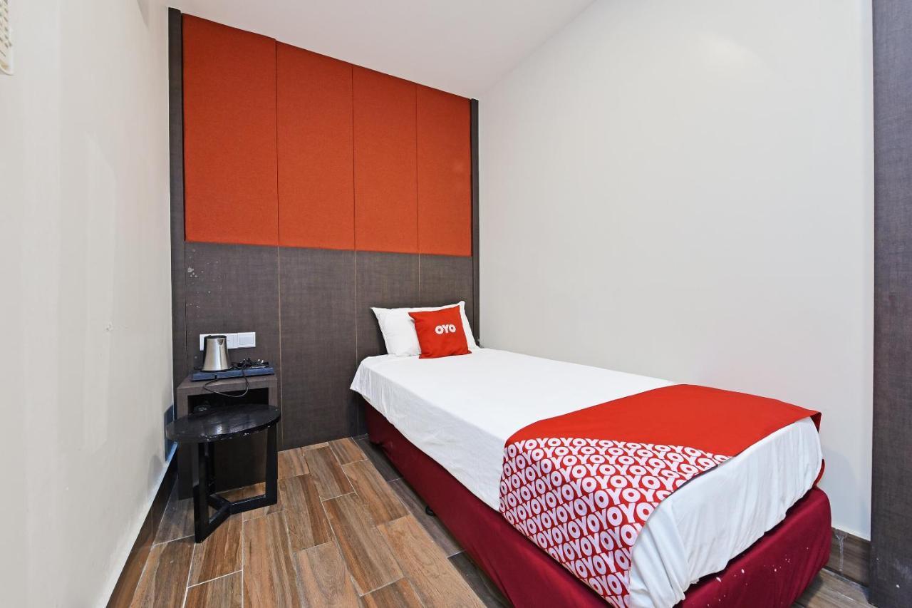 Hotel Capital O 90574 Glo Kuala Lumpur