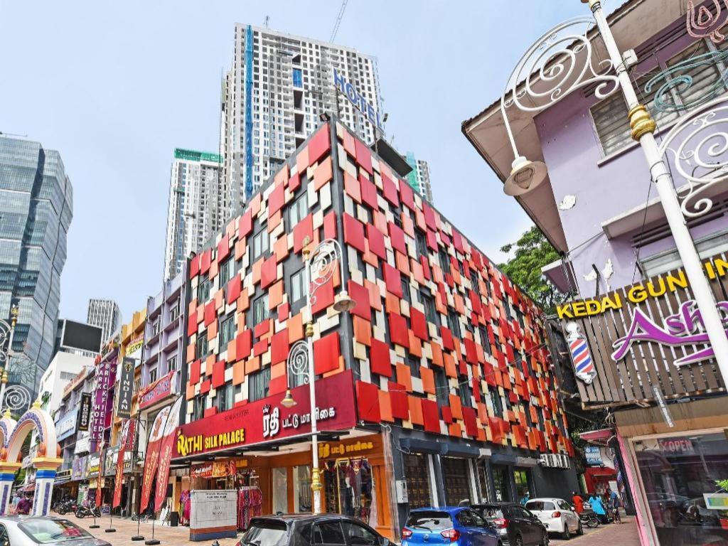 Hotel Capital O 90574 Glo